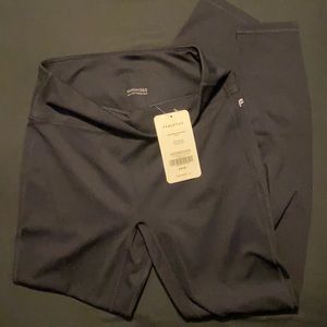 FABLETICS | ANYWHERE HIGH-WAISTED LEGGINGS | SIZE L